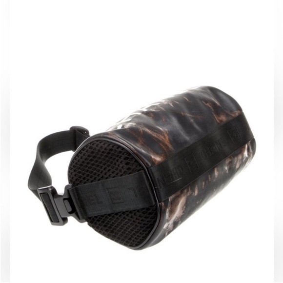 CHANEL Bag Chanel Sports Line Shoulder Bag Black - Picture 2 of 16